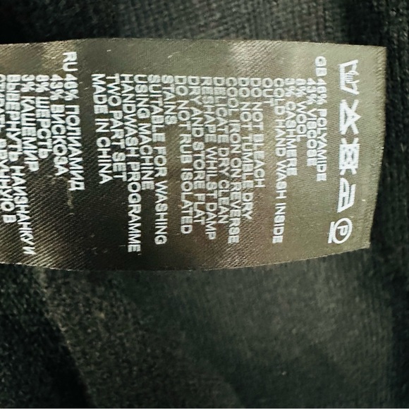 Reiss NWT Black Gina Flippy Knit Textured Sweater SIze US 10 - Picture 8 of 9